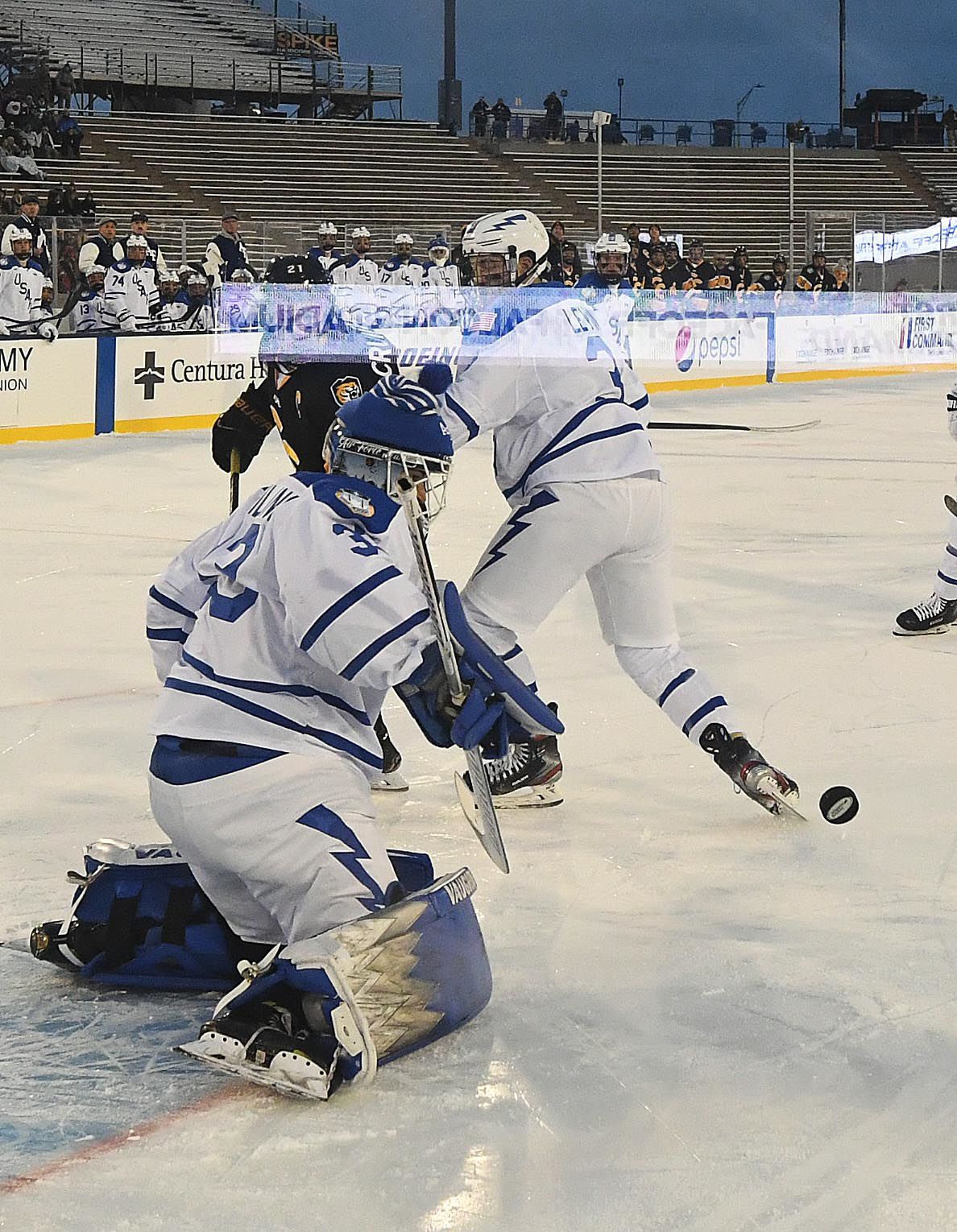 021820-s-hockey 3314.jpg